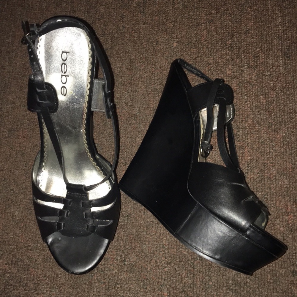 Bebe wedges size 10 just wore once great condition